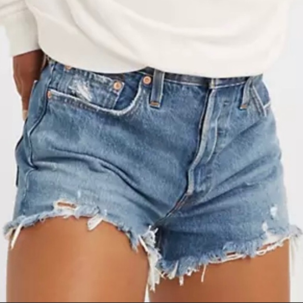 Levi’s Vintage 501 distressed cutoff denim shorts Size 29 - Picture 5 of 12